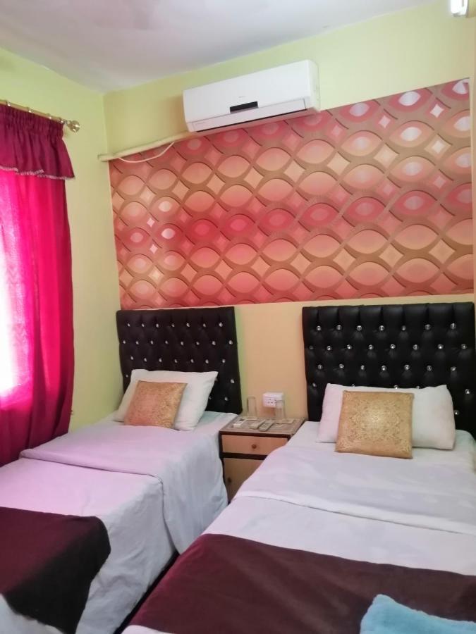Hamoudah Hotel *